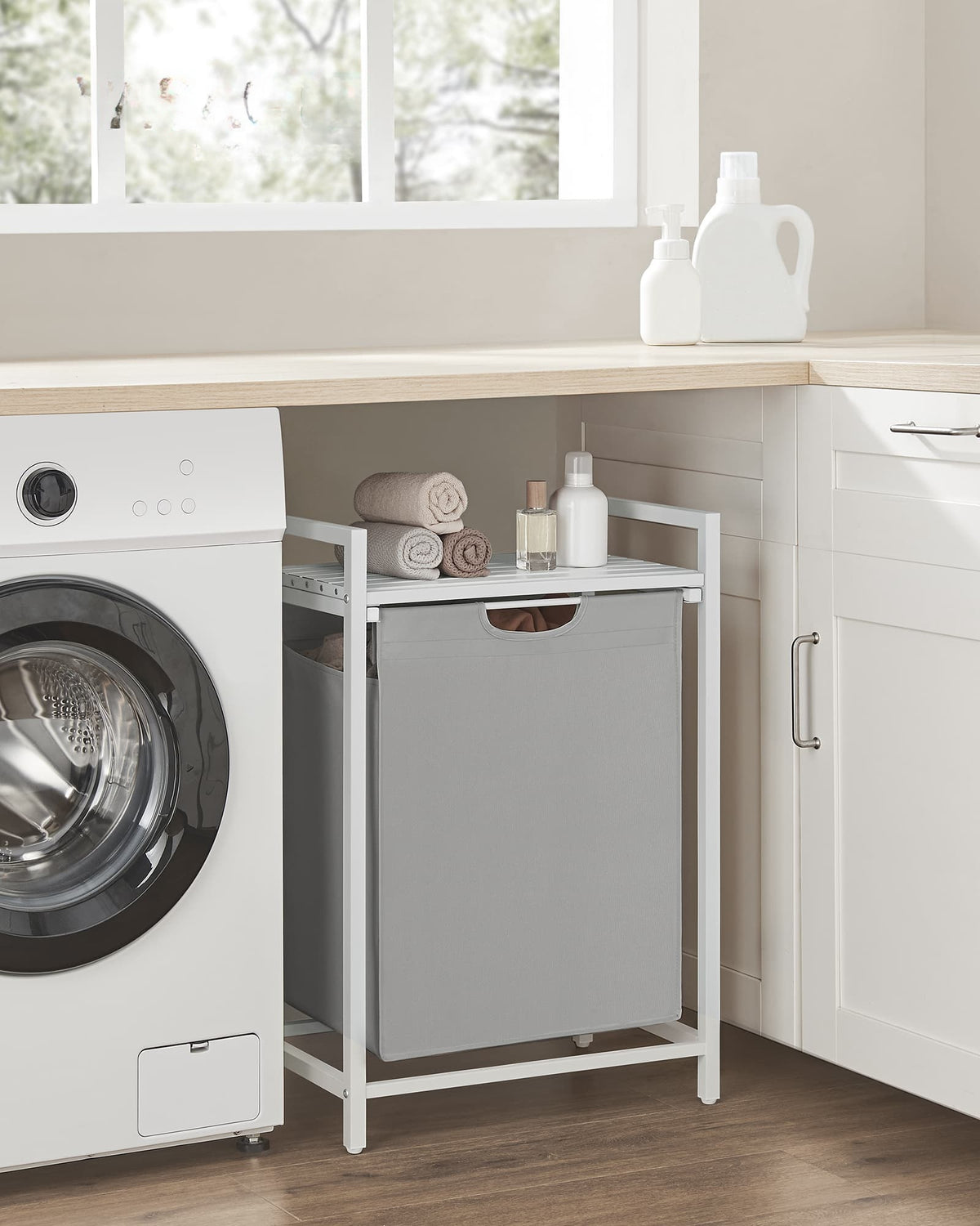 Wasmand met 2 Uittrekbare Waszakken en Opbergplank