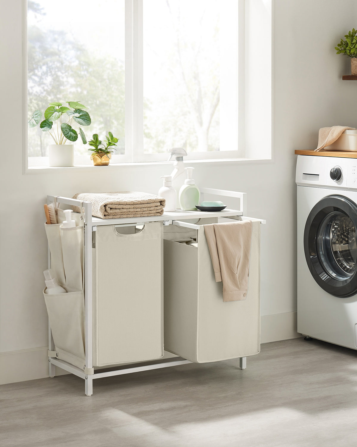 Wasmand met 2 Uittrekbare Waszakken en Opbergplank