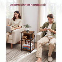 Smal Nachtkastje met Stopcontact, 2 USB-poorten en 3 Niveaus, 30 x 34 x 58 cm