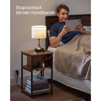 Smal Nachtkastje met Stopcontact, 2 USB-poorten en 3 Niveaus, 30 x 34 x 58 cm
