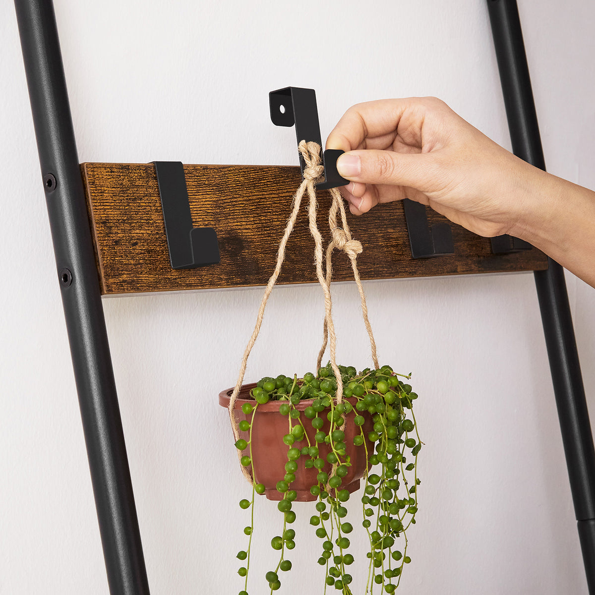 Handdoekladder met 5 Sporten en 4 Haken, 44 x 160 cm