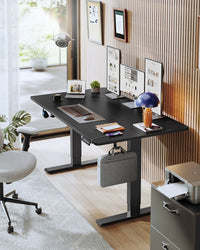 Elektrisch Zit-Sta Bureau met USB-C Snellader en Plank voor Stekkerdoos, 80 cm Diep