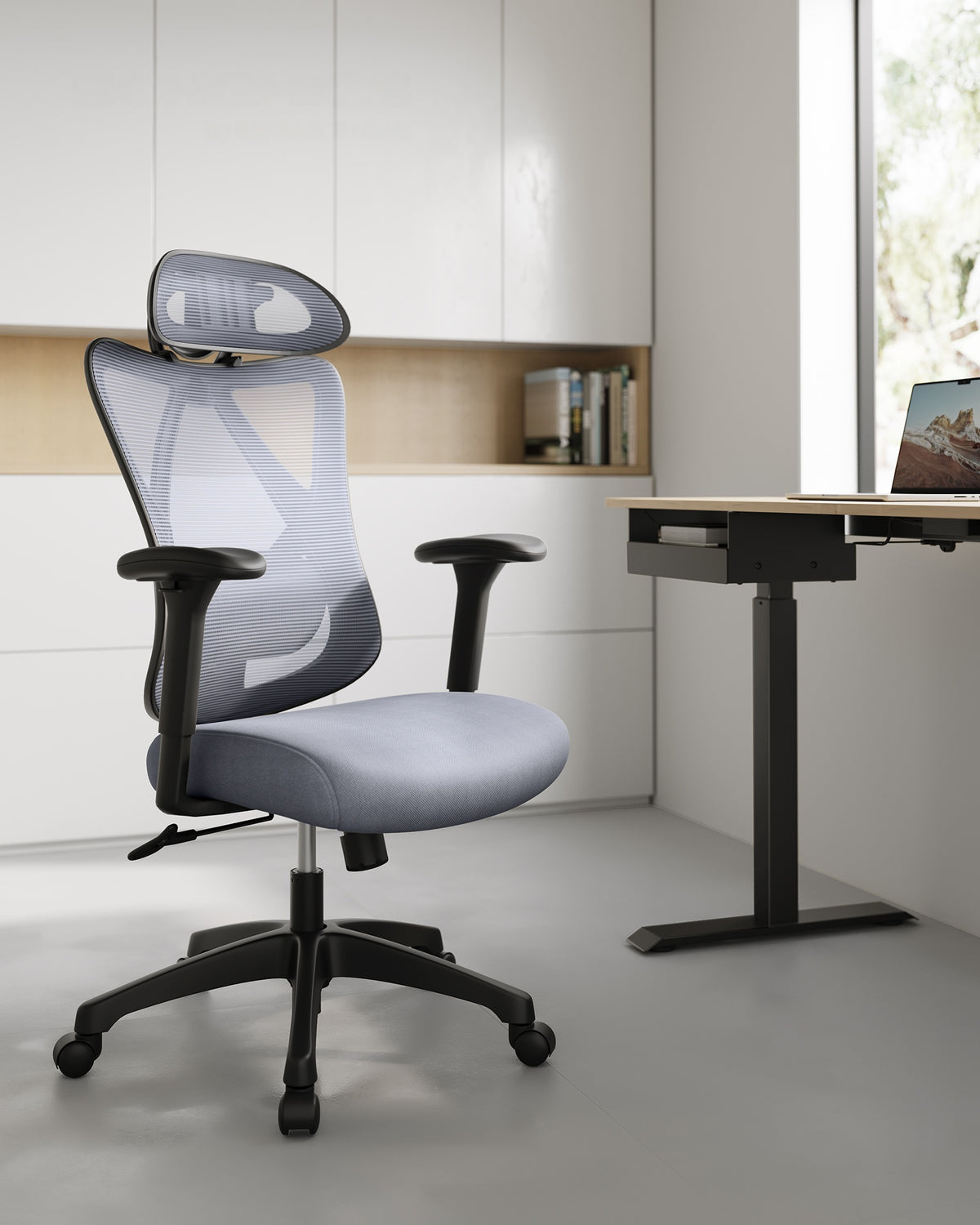 Ergonomische Bureaustoel met Verstelbare Lendensteun en Hoofdsteun, Netrugleuning tot 150 kg