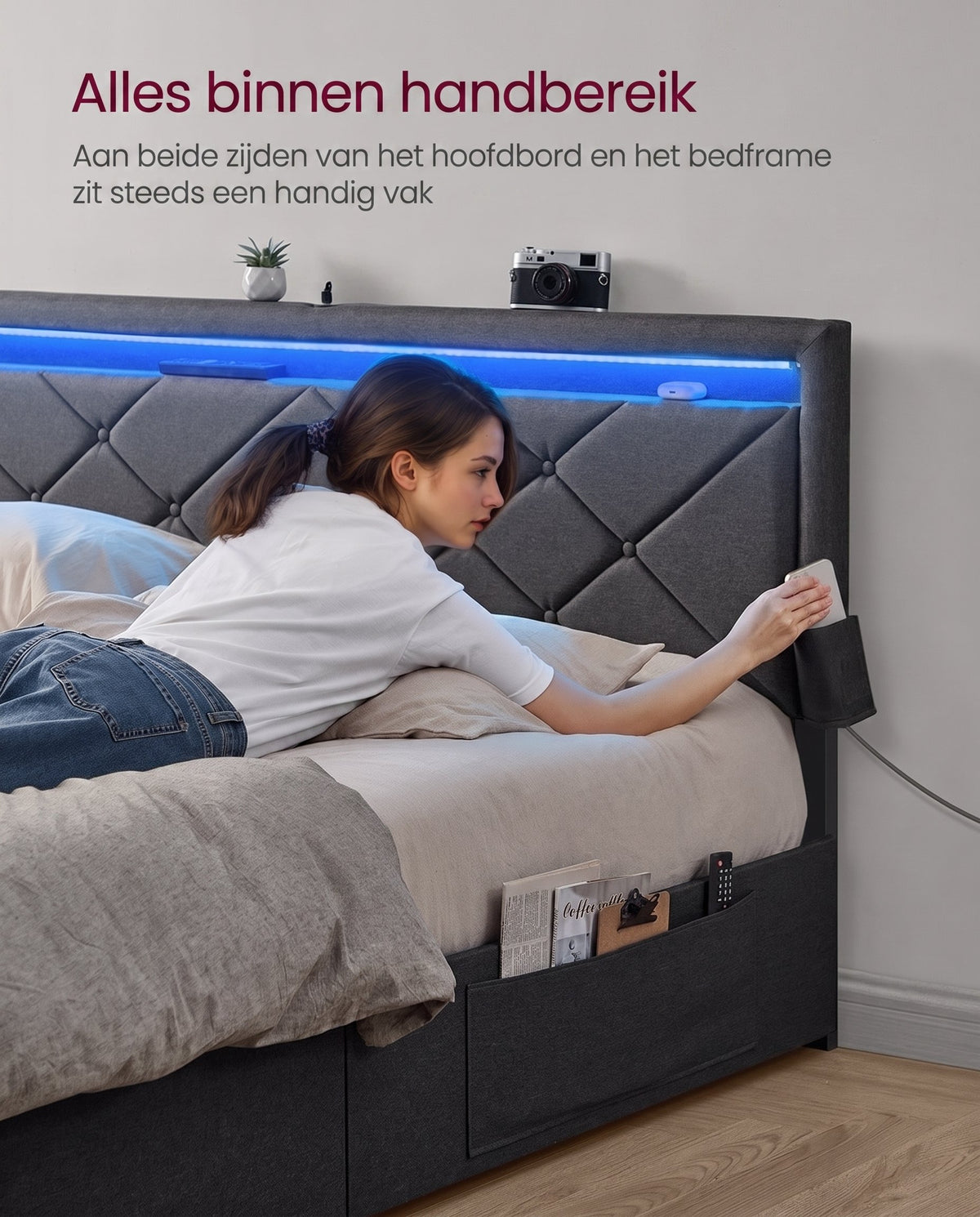 Gestoffeerd Bedframe met 4 Lades, Ledverlichting en Laadstation, Verstelbaar Hoofdbord