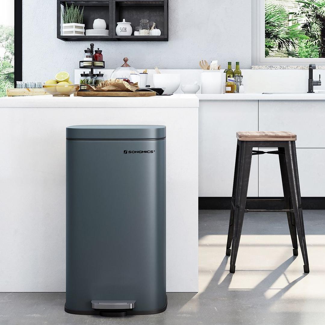 Keukenafvalbak 30 Liter Met Pedaal en Geruisloos Sluitend Deksel – productweergave 21 | De Groot Living