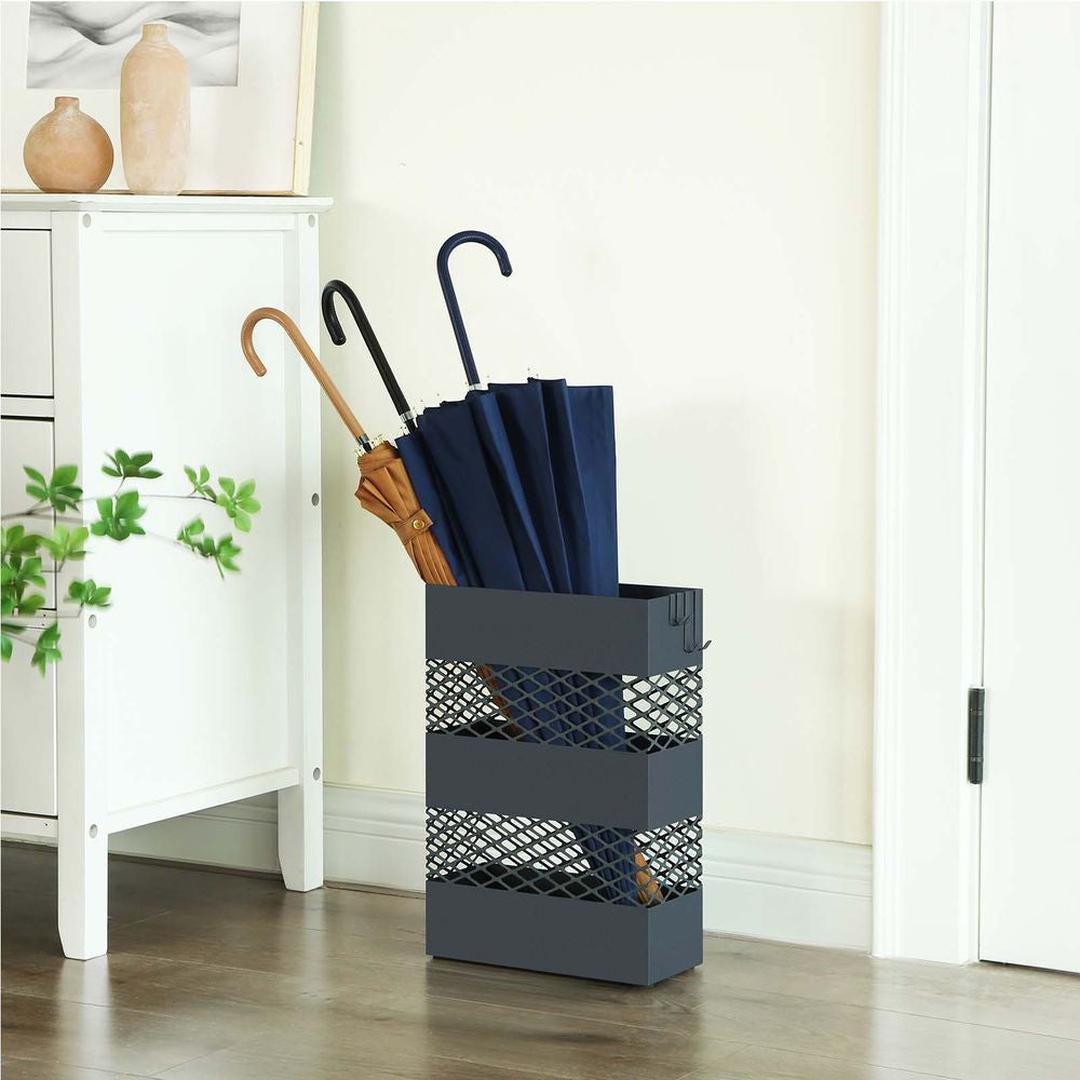 Metalen Paraplubak met Lekbak en 4 Ophanghaken – productweergave 5 | De Groot Living