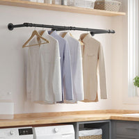 Wandgemonteerde Kledingstang Van Metaal Voor Kleding en Jassen 170 cm – productweergave 3 | De Groot Living